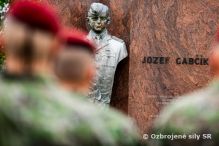 Príslušníci Veliteľstva Síl pre špeciálne operácie si uctili pamiatku Jozefa Gabčíka